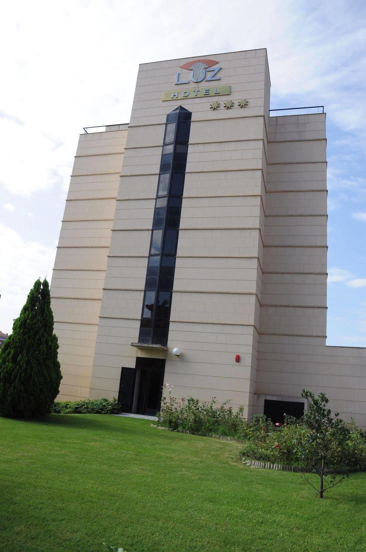 Luz Hotel Haro Exterior photo